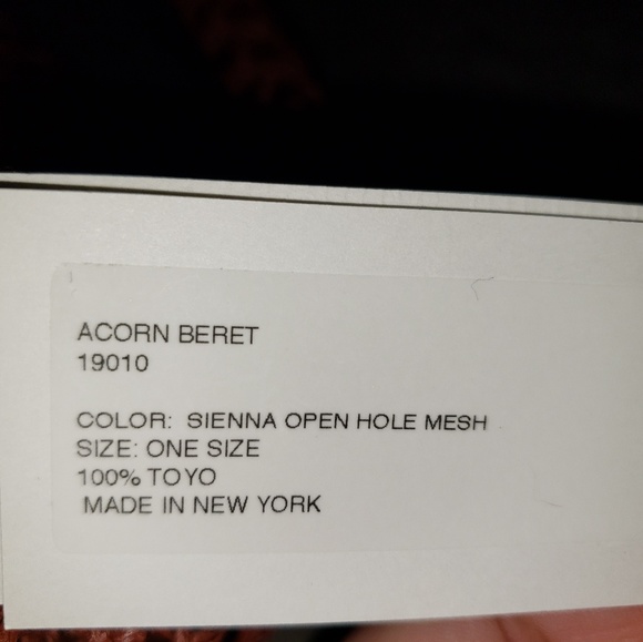 Clyde Accessories Clyde Brand Handmade Handwoven Acorn Beret Poshmark
